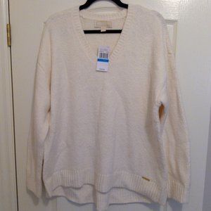 NWT Micheal Kors V-neck sweater